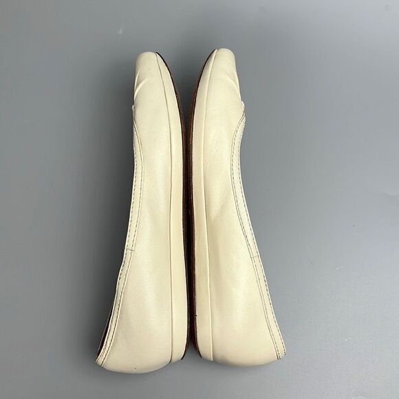 Like New Frye Clementine Ruching Skimmer Beige Flats size 5,5 M - Picture 5 of 13